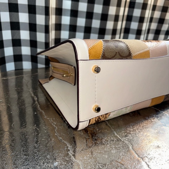 Coach Zoe Patchwork Carryall 2019 NWOT - Picture 11 of 14